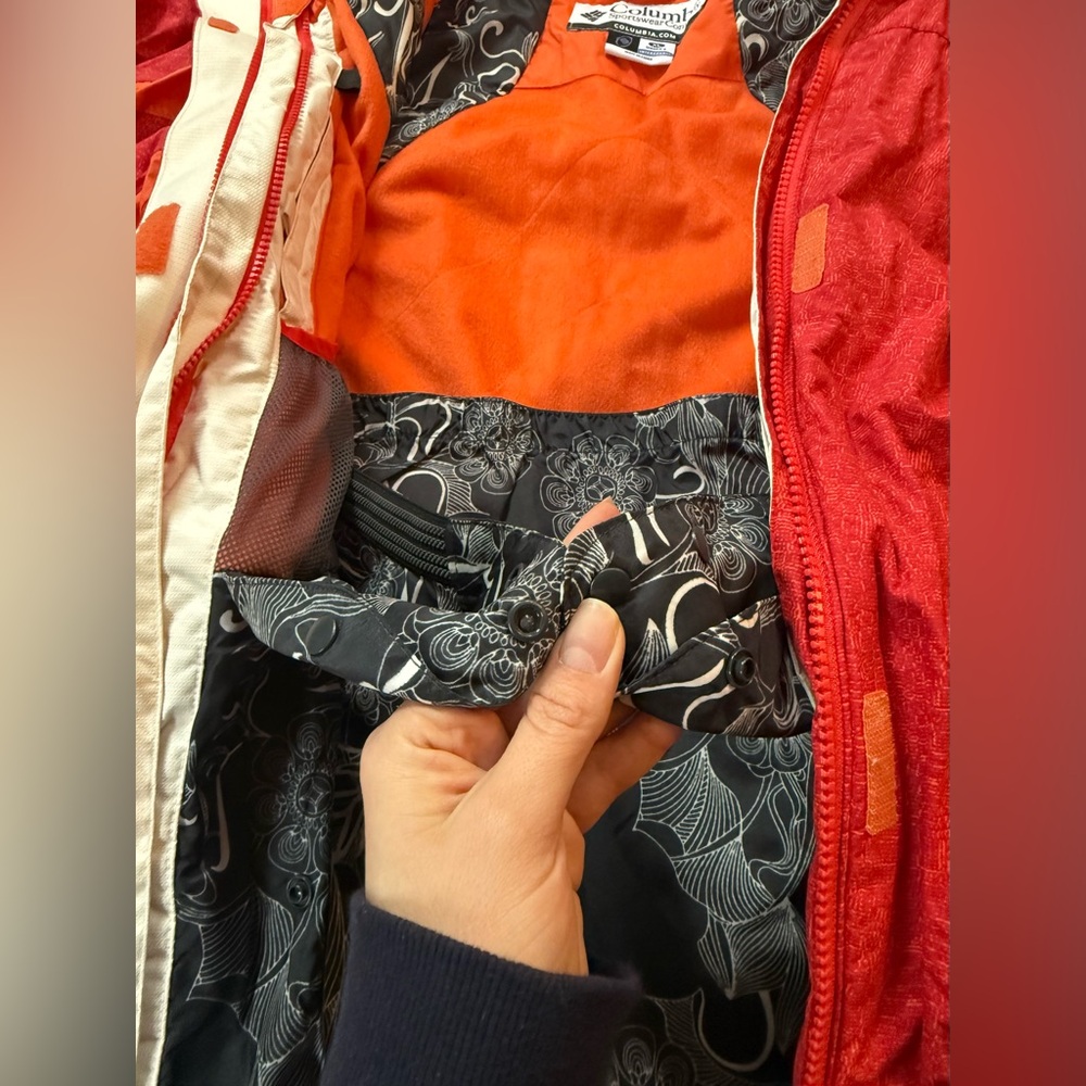 Women’s Columbia Jacket - Picture 13 of 17